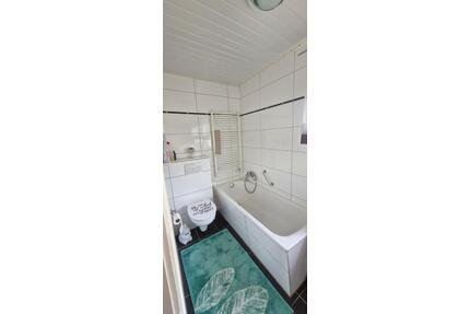 Reihenmittelhaus - 220.000,00&nbsp;EUR Kaufpreis, ca.&nbsp; 110,00&nbsp;m&sup2; in Lübbecke (PLZ: 32312)