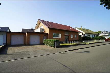 Sofort bezugsfertig mit 2 Wohneinheiten in ruhiger Wohnlage in Paderborn-Sennelager - Paderborn / Sennelager