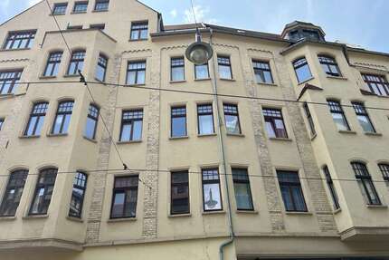 Wohnung zum Mieten in Halle (Saale) 900,00 € 99.15 m²