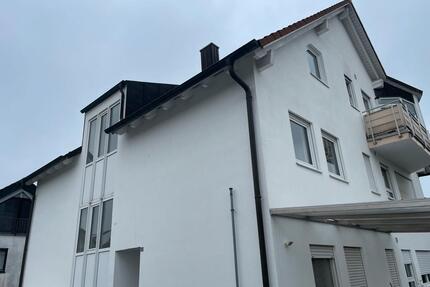 Wohnung auf 2 Etagen mit Balkon, Stellplatz und Keller - Tauberbischofsheim