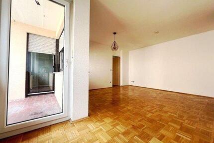 2 Zimmer Wohnung mit Küche und Bad in Regensburg Ziegetsdorf