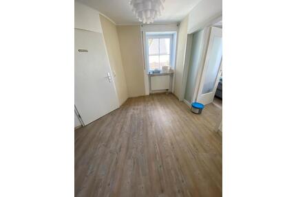 3 Zimmer Wohnung in 97522 Sand - 720,00&nbsp;EUR Kaltmiete, ca.&nbsp; 105,00&nbsp;m&sup2; in Sand am Main (PLZ: 97522)