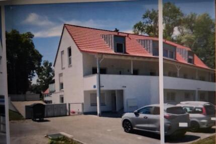Wohnung 78 qm, 1 TG, Stellplatz - Greding