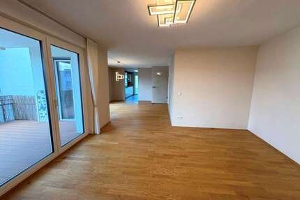 Wohnung zum Kaufen in Neuenburg 498.000,00 € 140.51 m²
