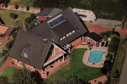 1-2 Familienhaus von Privat - 649.000,00&nbsp;EUR Kaufpreis, ca.&nbsp; 278,00&nbsp;m&sup2;&nbsp;Wohnfl&auml;che in dötlingen (PLZ: 27801) Neerstedt