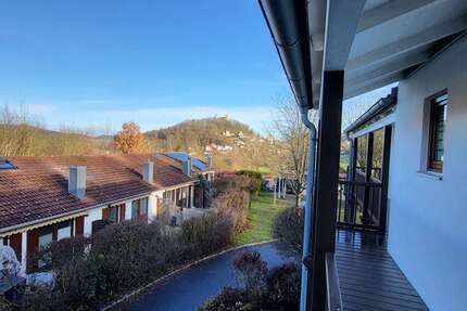 Wohnung zum Kaufen in Falkenstein 250.000,00 € 220 m²