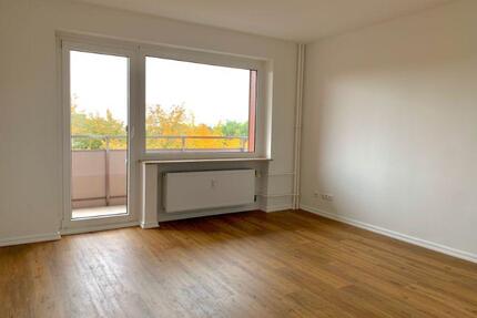 Moderne 3 Zimmer Wohnung zur Miete in Wedel - Wentzel Dr.