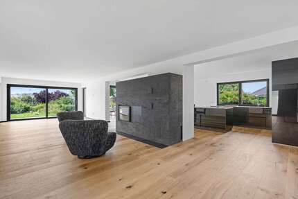 Haus zum Kaufen in Rotthalmünster 1.300.000,00 € 290 m²