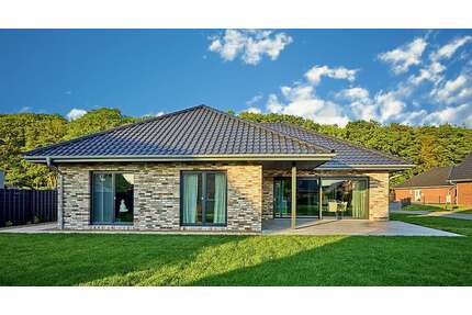 Haus zum Kaufen in Wiedemar 450.000,00 € 125 m²