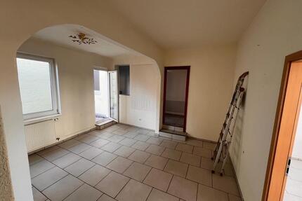 Mietwohnung mit Trasse - 1.630,00&nbsp;EUR Kaltmiete, ca.&nbsp; 122,00&nbsp;m&sup2; in Hannover (PLZ: 30167) Nord