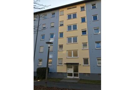 3-Zimmer-Wohnung, 80 m², ruhige Lage – ab sofort frei - Schweinfurt Bellevue