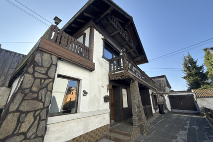 Haus zum Kaufen in Waldbreitbach 99.000,00 € 90 m²