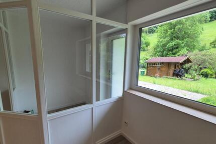 Privatverkauf !!Wohnung in Schramberg- Terrasse und EBK 81qm2