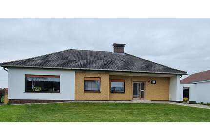 Haus zum Kaufen in Petershagen 149.000,00 € 123 m²