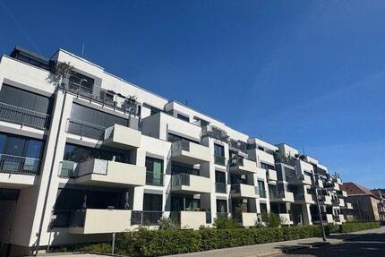 Großzügige moderne 3-Zimmer-Wohnung mit 2 Balkonen in Brandenburg an der Havel