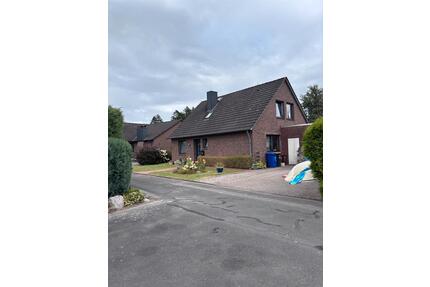 Einfamilienhaus in Sackgassenlage in Horsten von Privat - Friedeburg
