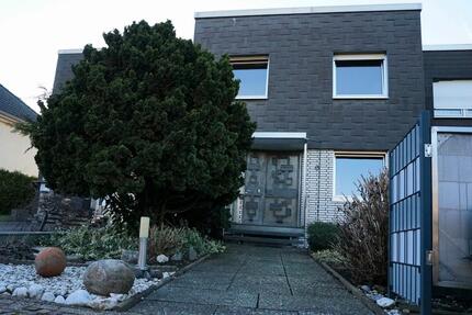Reihenmittelhaus - 298.000,00&nbsp;EUR Kaufpreis, ca.&nbsp; 105,00&nbsp;m&sup2; in Lünen (PLZ: 44532)