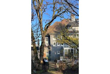 Doppelhaushälfe in exzellenter Lage von Gelsenkirchen- Buer