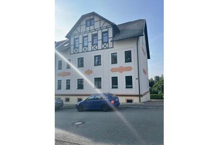 Hübsche Zweiraumwohnung mit Dusche und Wanne - Stollberg (Erzgebirge)