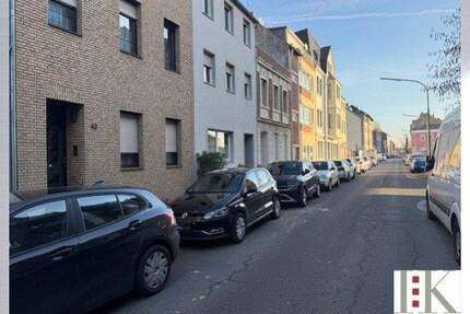 Stadthaus mit Potenzial! #Mehrgenerationen! Großer Garten! - Neuss Furth-Süd