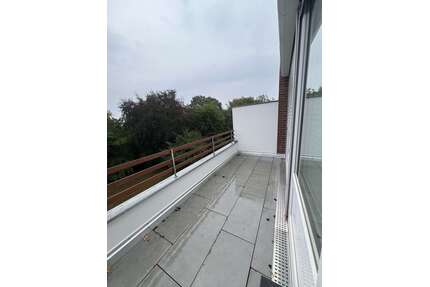 Wohnung zum Mieten in Wiesbaden 2.100,00 € 127 m²