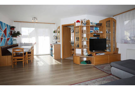 3 Zimmer-Wohnung im Herzen von Kirchheim am Neckar