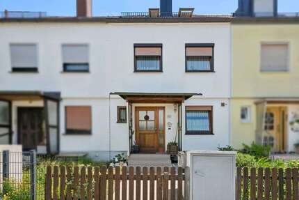 Haus zum Kaufen in Unterschleißheim 880.000,00 € 117.69 m²