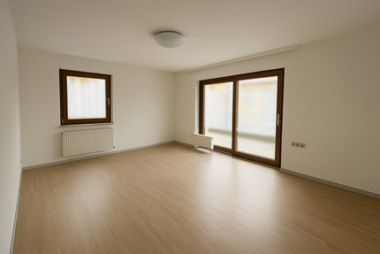 4-Zimmer Wohnung für WG-Gründung in Bad-Cannstatt - Stuttgart Bad Cannstatt