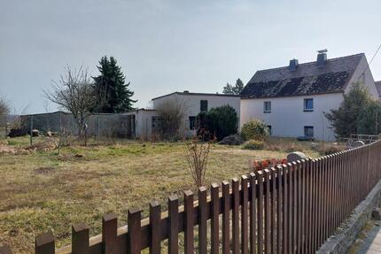 Immobilie mit Grundstück - 89.000,00&nbsp;EUR Kaufpreis, ca.&nbsp; 555,00&nbsp;m&sup2; in Haselbachtal (PLZ: 01920)