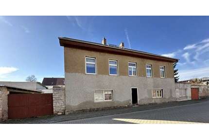 Haus zum Kaufen in Alsleben 79.800,00 € 260 m²