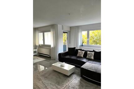 Provisionsfreie 4 Zimmer Erdgeschosswohnung inkl EBK + TG Stellpl - Essen Stadtbezirk IX