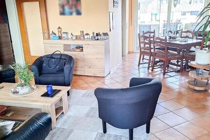 Gemütliche 4 ZKB Wohnung mit 2 Balkonen in Neuwied (106qm) zu vermieten