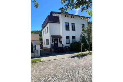 Haus zum Kaufen in Buckow 489.000,00 € 220 m²