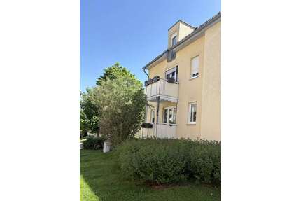 Wohnung zum Kaufen in Werdau 95.000,00 € 101.52 m²