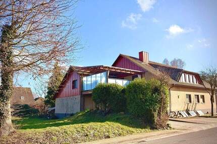 Raum für Leben, Licht und Leichtigkeit - Dachgeschosswohnung mit beeindruckender Dachterrasse - Goldenstedt