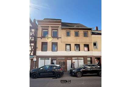 Haus zum Kaufen in Annweiler 190.000,00 € 252 m²