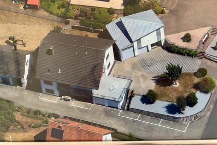 Großes Wohnhaus mit 2 Wohnungen a 136 qm u. Einliegerwo. Von 50qm - Pfeffelbach