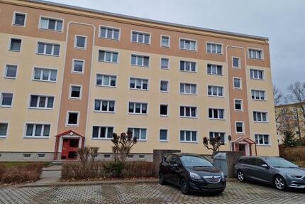 Familienfreundliche 4-Raum WE mit Balkon in Schulnähe - Kirchberg