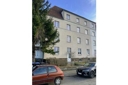 wunderschön helle und großzügige 3 Raum Erdgeschoß Wohnung in Freiberg zu vermieten