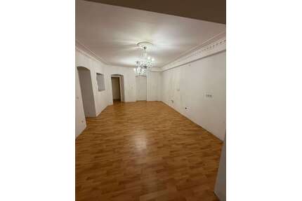 Wohnung zum Kaufen in Wiesbaden 375.000,00 € 171.95 m²