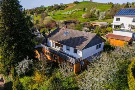 Haus zum Kaufen in Badenweiler 320.000,00 € 190 m²