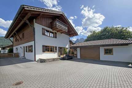 Haus zum Kaufen in Garmisch-Partenkirchen 1.290.000,00 € 156 m²