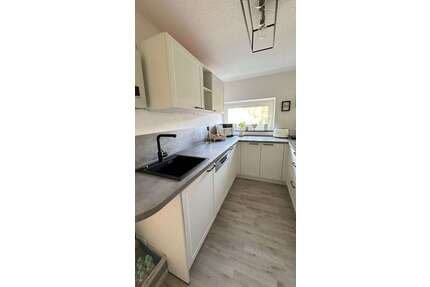 Wohnung zum Kaufen in Düsseldorf 330.000,00 € 70 m²