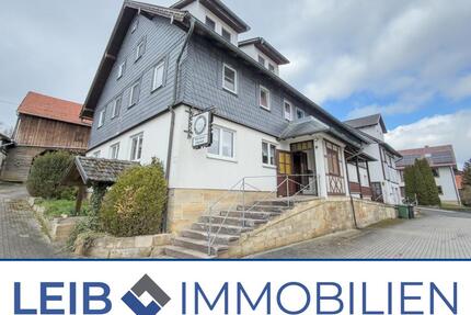 Großzügige 6-Zimmer-Maisonettewohnung mit Terrasse, Stellplatz und Einbauküche - Großheirath