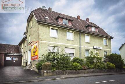 Vielseitiges Wohn- und Geschäftshaus mit großem Grundstück und Entwicklungspotenzial - Flammersfeld