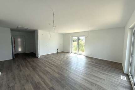 Haus zum Mieten in Hermannsburg 1.350,00 € 113 m²