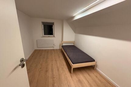 WG-Zimmer in Gersthofen - 600,00&nbsp;EUR Kaltmiete, ca.&nbsp; 85,00&nbsp;m&sup2; in Gersthofen (PLZ: 86368)