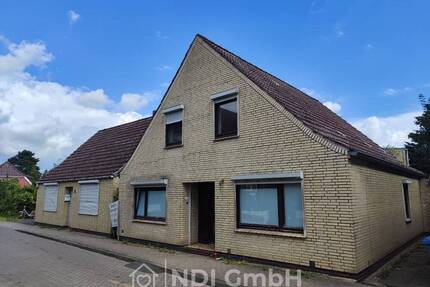 Vermietetes und großzügiges Wohnhaus mit Charme und Entwicklungspotenzial in Uetersen