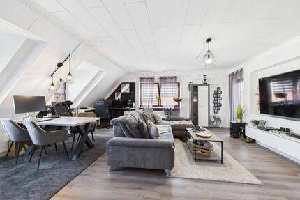 Großzügige 2-Zi.-Wohnung mit Balkon, Einbauküche & Top-Anbindung - Nidderau