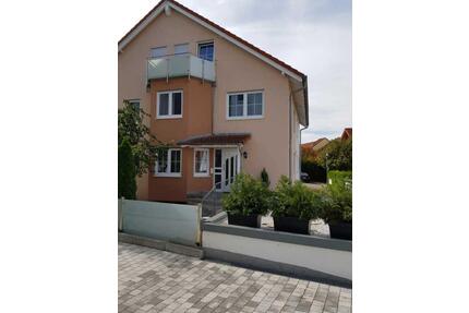 Modernisierte Doppelhaushälfte in Bad Rappenau (Zimmerhof)